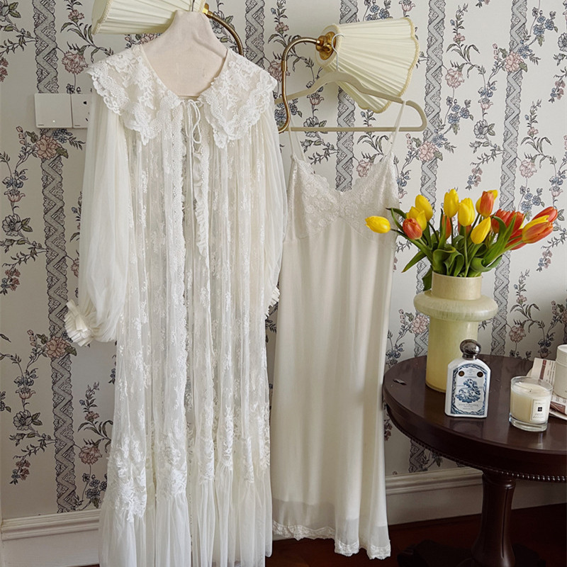 Vintage Luxury White Lace 2Pcs - Badminton Victory ulasan dan harga